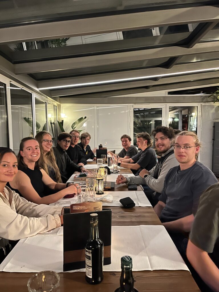 a2aea58c 7c6a 4322 87b2 f63cd891c09c a2aea58c 7c6a 4322 87b2 f63cd891c09c